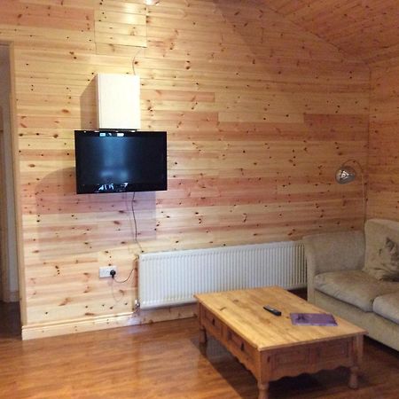 Butterfly Cabin Limerick Exterior photo
